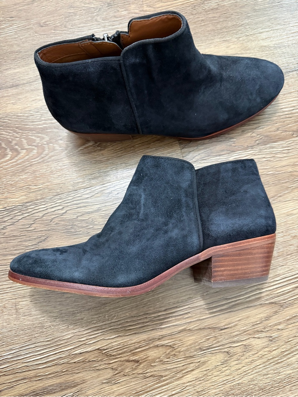 Sam Edelman Black Suede Petty Booties Size 7